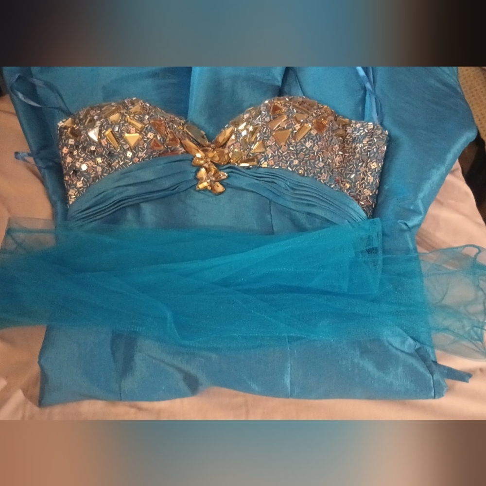 Prom dress